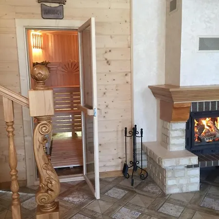 Vip-котедж-nazarko Apartment Yaremche