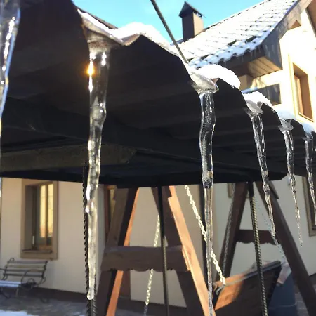 Apartment Vip-котедж-nazarko *