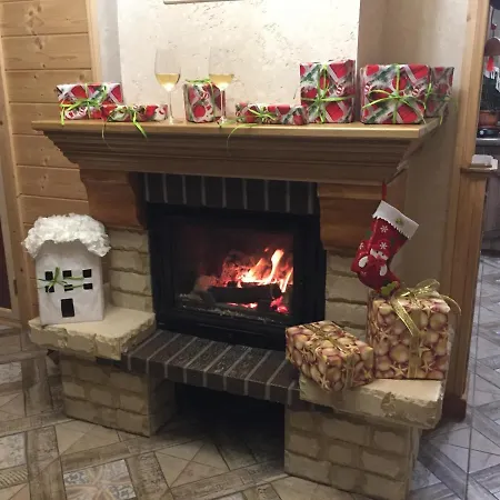 Vip-котедж-nazarko Apartment Yaremche